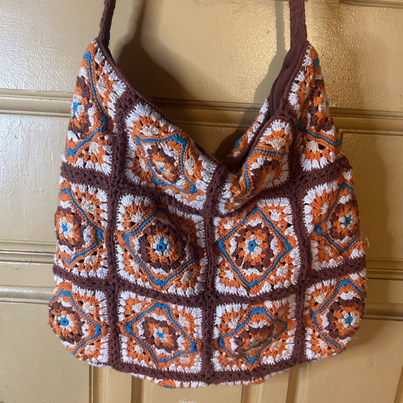 Free People Handbags - Free People Granny Squares
BOUTIQUE
Catch Me Crochet Tote Bag
